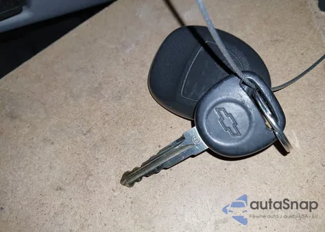 2007 Chevrolet Equinox Ls из США, поврежденный, VIN 2CNDL13F076229032